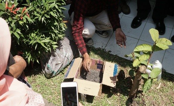 Kerjasama Badan Narkotika Nasional dan PT. Bintang Toejoeh Tentang Wirausaha dan Budidaya Tanaman Jahe Merah di Kelurahan Kebon Jeruk, Kota Bandung