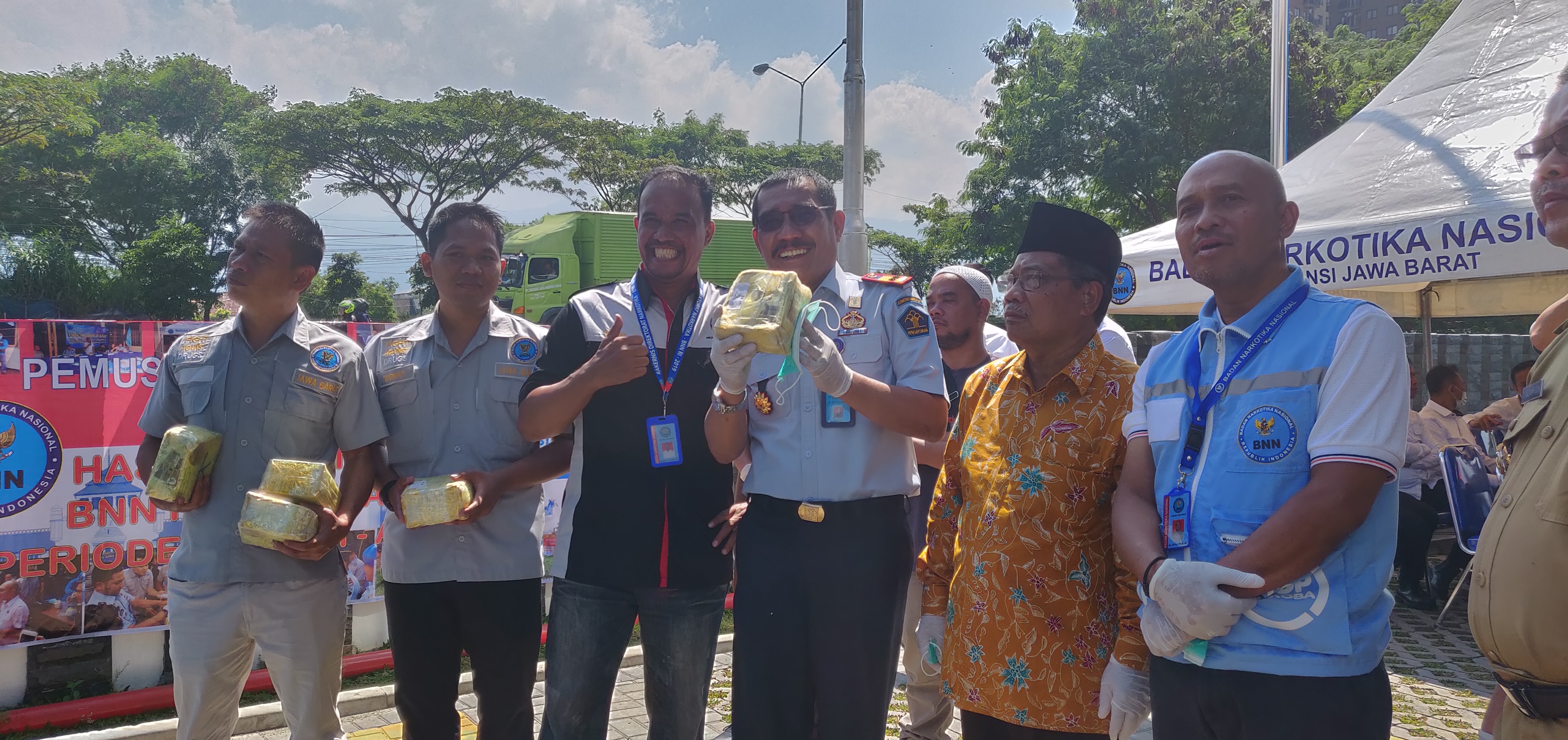 Pemusnahan Barang Bukti Narkotika dan Rilis Pengungkapan Narkotika Modus Baru