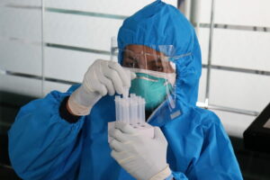 CEGAH VARIAN OMICRON, SATGAS COVID-19 BNNP JAWA BARAT GENCAR LAKUKAN TESTING.
