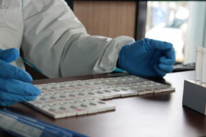 CEGAH VARIAN OMICRON, SATGAS COVID-19 BNNP JAWA BARAT GENCAR LAKUKAN TESTING.