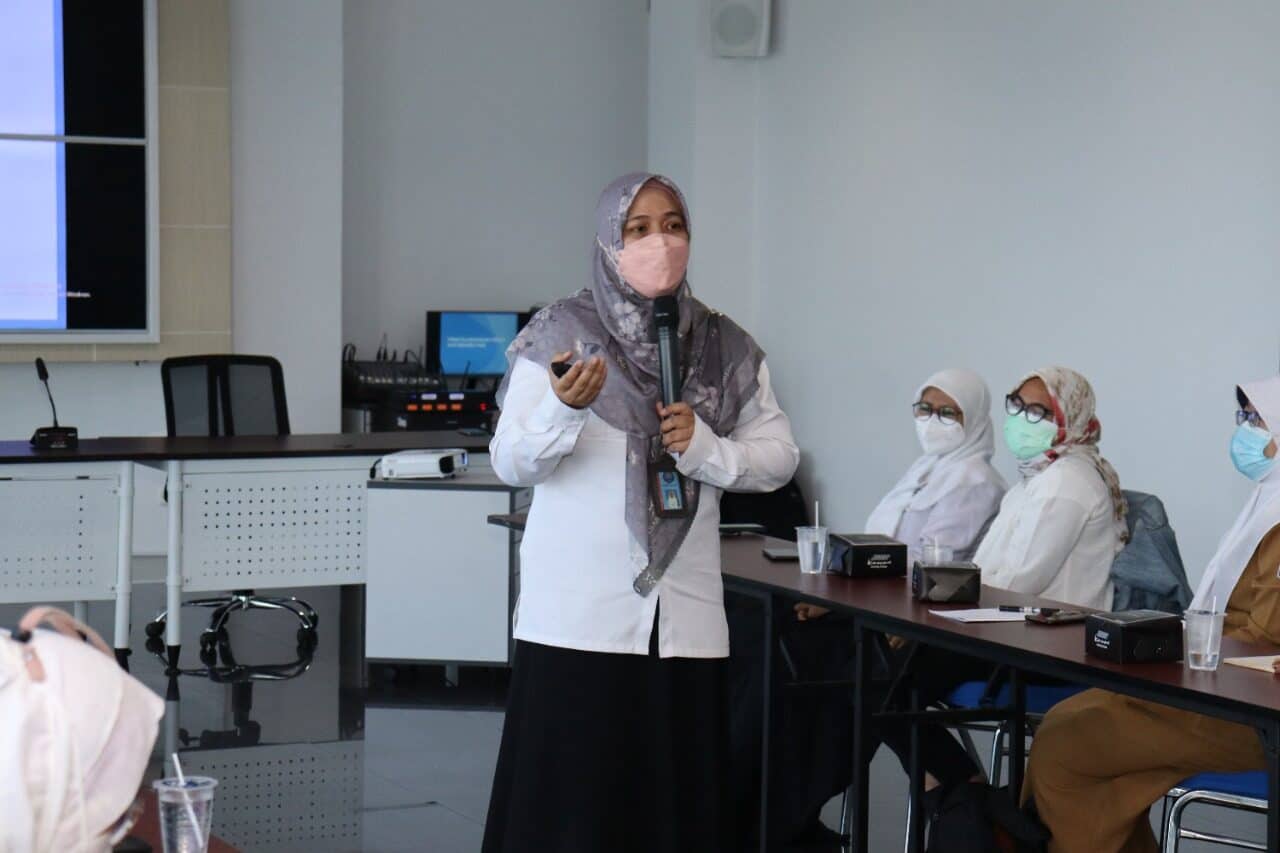 TINGKATKAN KEMAMPUAN PETUGAS, DINKES KOTA BANDUNG GANDENG BNNP JAWA BARAT