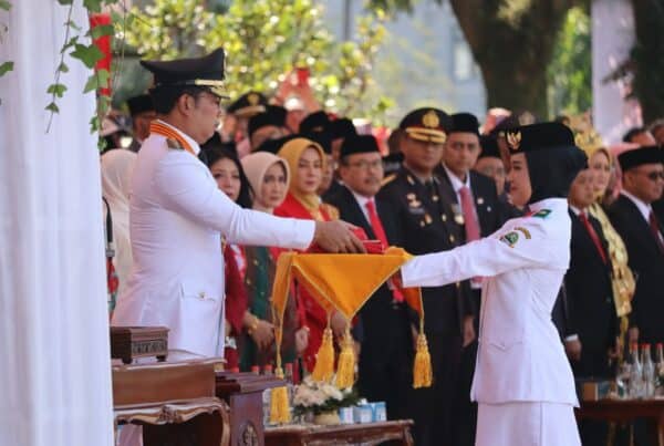 UPACARA PENGIBARAN SANG MERAH PUTIH DALAM RANGKA PERINGATAN HUT KE-78 KEMERDEKAAN REPUBLIK INDONESIA TINGKAT PROVINSI JAWA BARAT TAHUN 2023