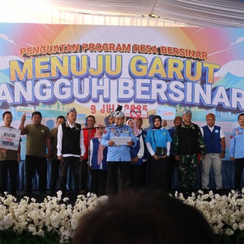 PENGUATAN PROGRAM DESA BERSINAR (BERSIH NARKOBA) MENUJU GARUT TANGGUH BERSINAR (BERSIH NARKOBA)